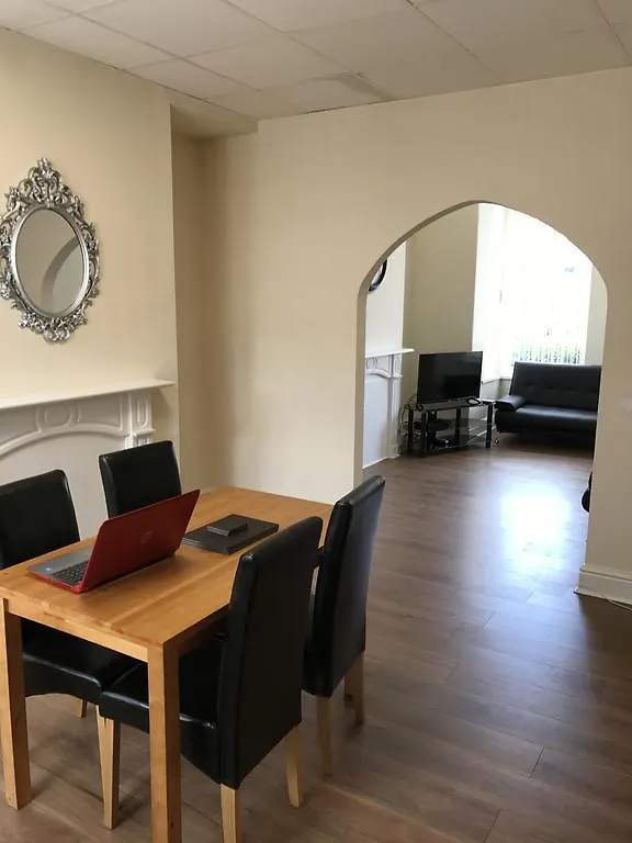 Gorton Holiday Home Blackpool